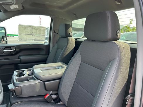 New 2025 GMC Sierra 2500 Pro w/ 1SA Pro Safety Plus Package image 7