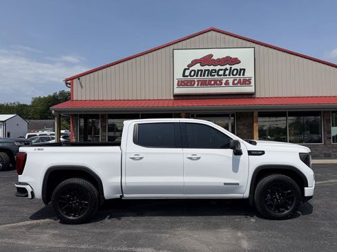Used 2024 GMC Sierra 1500 Elevation w/ X31 Off-Road Package AWD/4WD image 3
