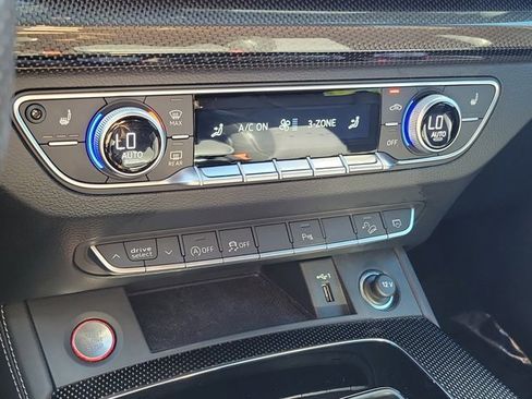 Certified 2022 Audi SQ5 Premium Plus w/ Premium Plus Package image 27