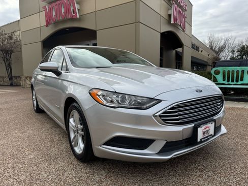 Used 2018 Ford Fusion S image 6
