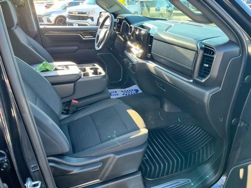 Used 2022 Chevrolet Silverado 1500 LT image 22