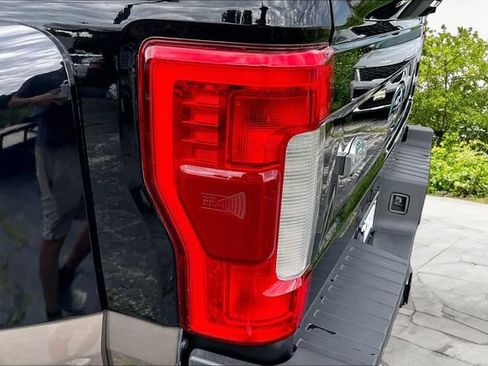 Used 2019 Ford F450 King Ranch w/ King Ranch Ultimate Package AWD/4WD image 28