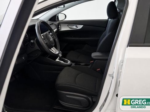 Used 2023 Kia Forte LXS FWD image 10