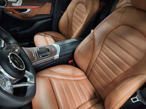Used 2022 Mercedes-Benz GLC 300 4MATIC Coupe image 24