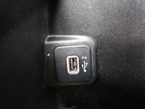 Used 2021 Jeep Wrangler Unlimited Rubicon AWD/4WD image 2