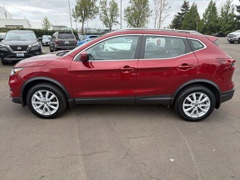Used 2022 Nissan Rogue Sport SV w/ Technology Package AWD/4WD image 6