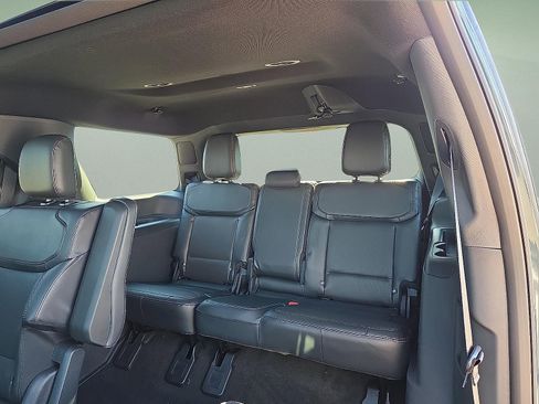 New 2026 Ford Expedition Platinum w/ Stealth Appearance Package image 9