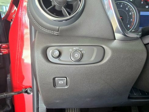 New 2025 Chevrolet Blazer LT image 24