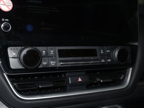 Certified 2025 Toyota Grand Highlander FWD image 14