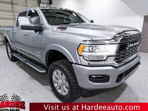 Used 2024 RAM 2500 Limited AWD/4WD image 6