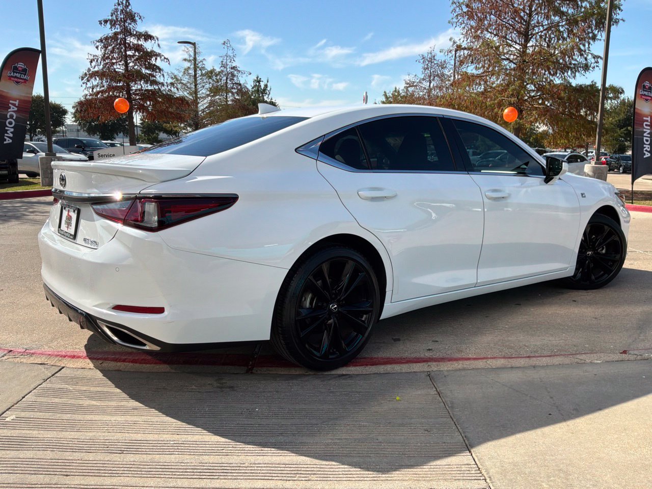 Used 2022 Lexus ES 350 F Sport w/ Accessory Package 2 FWD image 6