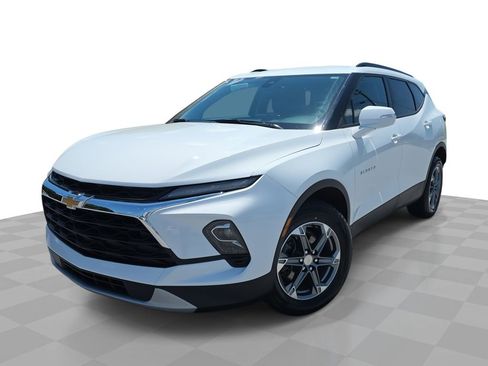 Certified 2024 Chevrolet Blazer LT w/ LPO, Floor Liner Package FWD image 1