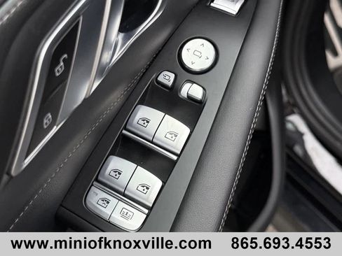 Used 2023 BMW X7 xDrive40i w/ Executive Package image 13