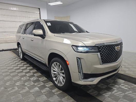 Used 2021 Cadillac Escalade ESV Luxury w/ LPO, Illumination Package AWD/4WD image 4