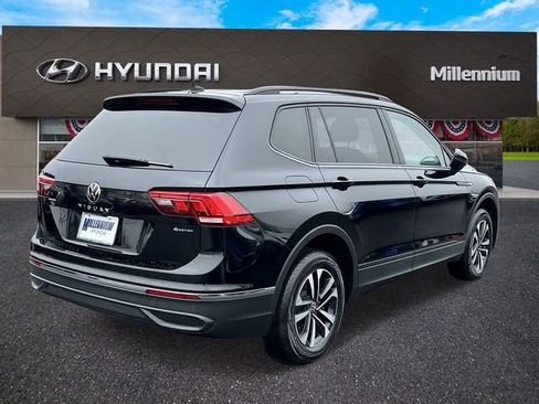 Used 2022 Volkswagen Tiguan S AWD/4WD image 6