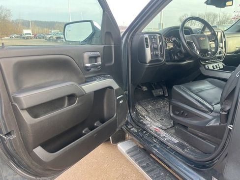 Used 2018 Chevrolet Silverado 1500 LTZ Z71 w/ LTZ Plus Package image 10