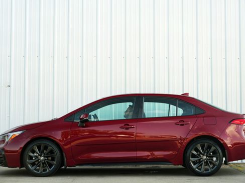 Used 2023 Toyota Corolla SE image 49