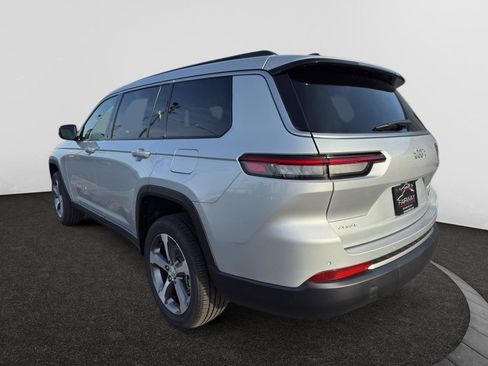 New 2026 Jeep Grand Cherokee L Limited image 7