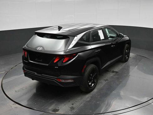 Used 2023 Hyundai Tucson SE AWD/4WD image 25