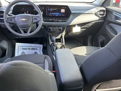 New 2026 Chevrolet TrailBlazer LT AWD/4WD image 7