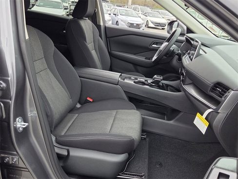 New 2026 Nissan Rogue SV image 13