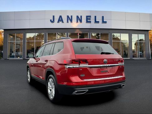 Used 2023 Volkswagen Atlas SE image 7