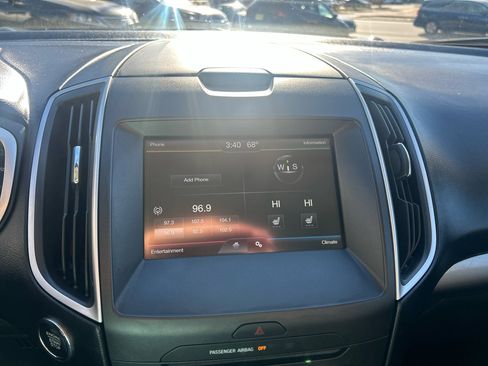 Used 2015 Ford Edge SEL w/ Equipment Group 201A image 19