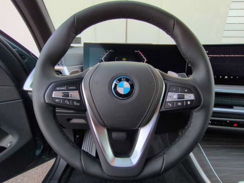 Used 2026 BMW X5 xDrive50e w/ Premium Package AWD/4WD image 25