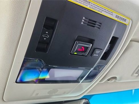 Used 2025 Lexus ES 350 Ultra Luxury image 54