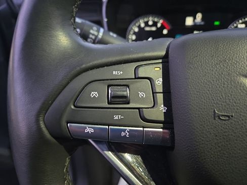 Certified 2024 Cadillac XT6 Premium Luxury image 18