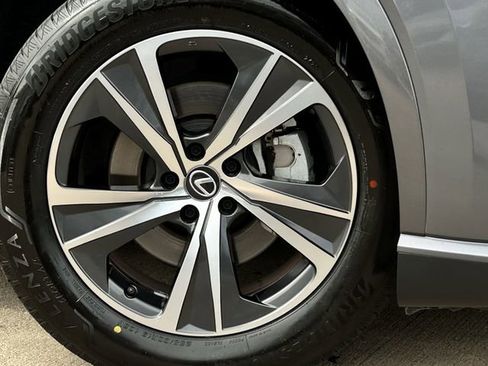 Used 2023 Lexus RX 350 Premium w/ Accessory Package FWD image 10