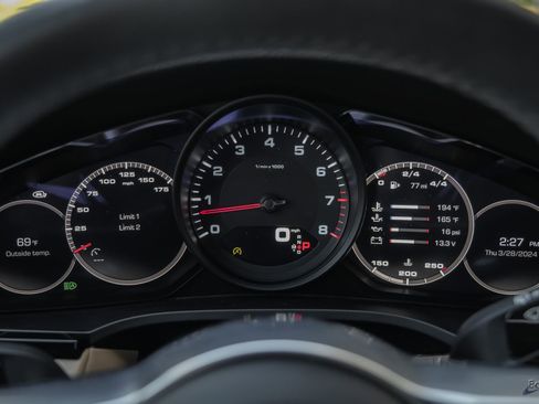 Used 2019 Porsche Cayenne AWD/4WD image 56