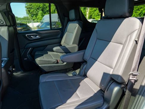 Used 2023 Chevrolet Tahoe LT w/ Luxury Package AWD/4WD image 28