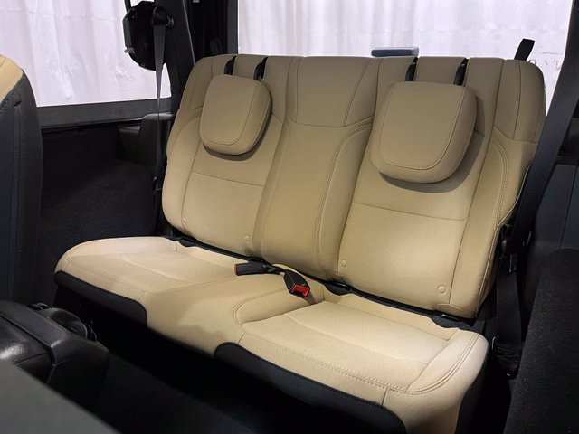 Used 2023 Jeep Wrangler Sport AWD/4WD image 12