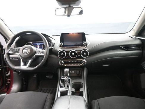 Used 2024 Nissan Sentra SV image 28