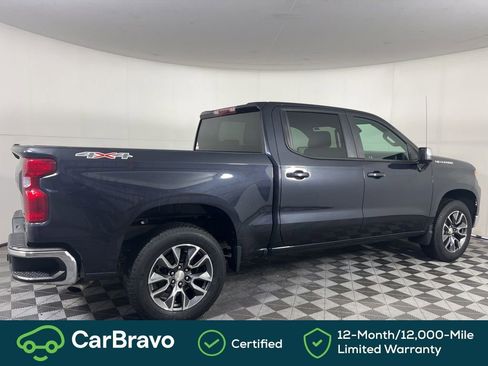 Certified 2022 Chevrolet Silverado 1500 LT AWD/4WD image 3