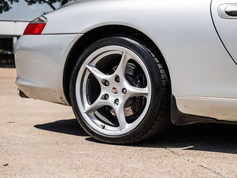 Used 2003 Porsche 911 Carrera RWD image 51