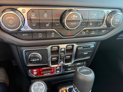 New 2026 Jeep Gladiator Rubicon image 21