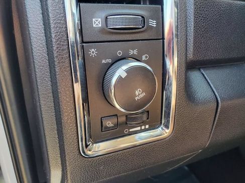 Used 2014 RAM 1500 Laramie Longhorn w/ Convenience Group AWD/4WD image 17