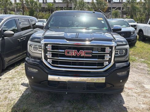 Used 2018 GMC Sierra 1500 SLT w/ Enhanced Driver Alert Package RWD image 2