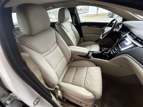 Certified 2017 Cadillac XTS Luxury image 27