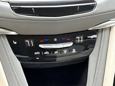 Used 2017 Cadillac XT5 Luxury w/ LPO, Wheel Lock Package image 24