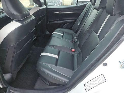 Used 2025 Toyota Camry SE image 27