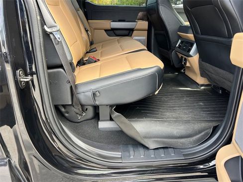 Used 2023 Ford F250 Lariat w/ Lariat Ultimate Package image 15