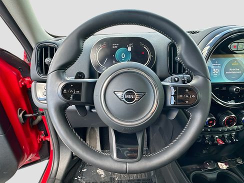 Used 2024 MINI Cooper Countryman S FWD image 11