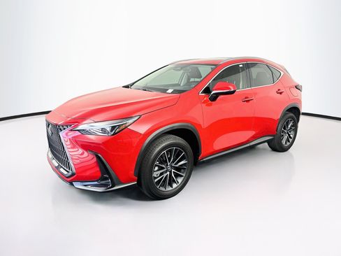Used 2025 Lexus NX 250 FWD w/ Cold Area Package image 3