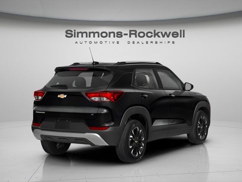 Used 2023 Chevrolet TrailBlazer LT w/ Convenience Package image 7