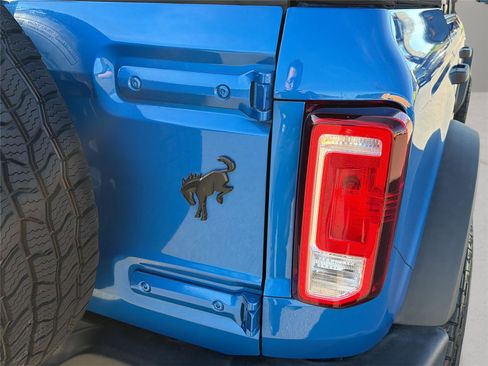 Used 2022 Ford Bronco 4-Door AWD/4WD image 37