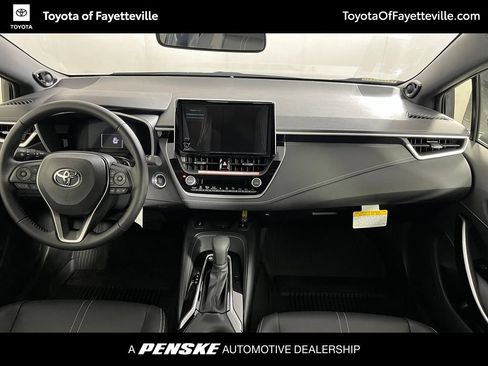 Used 2026 Toyota Corolla XSE FWD image 16