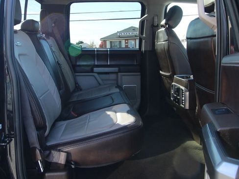 Used 2019 Ford F150 Limited image 12